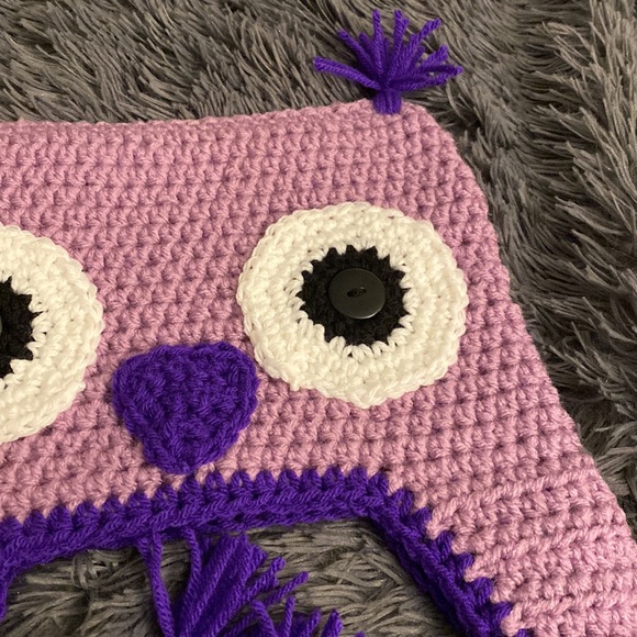 Owl Hats -crocheted - Picture 3 of 5
